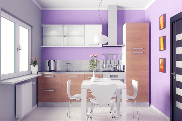 Phòng bếp được sơn màu tím oải hương